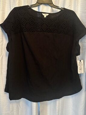 Black Short Sleeve Blouse